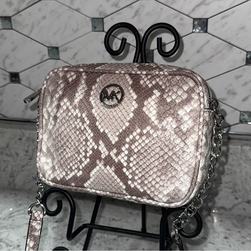 Michael Kors Snake Print Crossbody Bag Cindy Leather Purse AUTHENTIC Like New - Picture 6 of 12